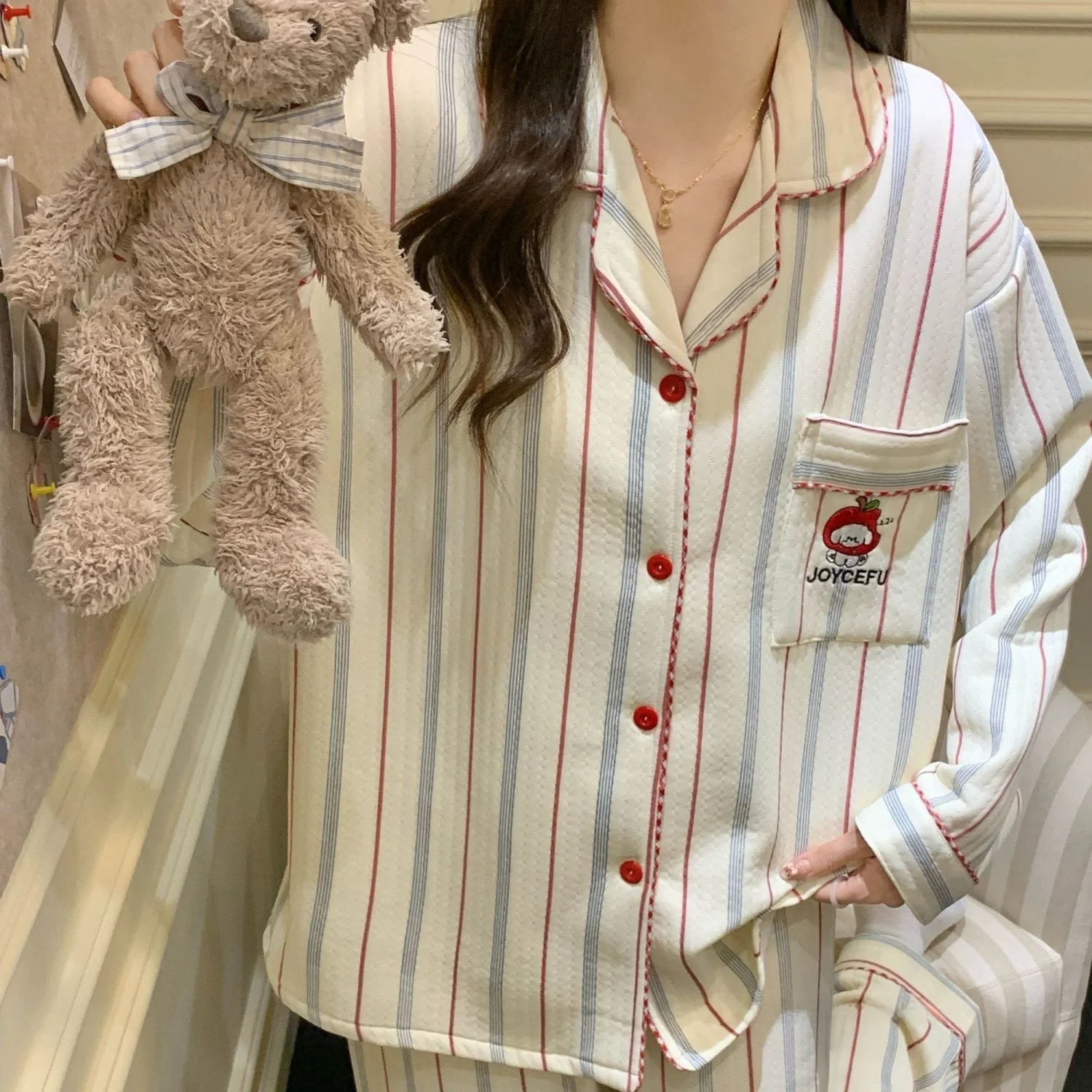 Korean Style Thickened Air Cotton Sleepwear Long Sleeve Long Pants Home Clothes for Women Cartoon Dog Striped Design Warmth H...
Korean Style Thickened Air Cotton Sleepwear Long Sleeve Long Pants Home Clothes for Women Cartoon Dog Striped Design Warmth H...
