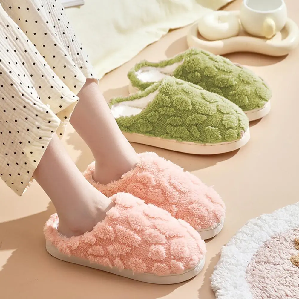Cotton Slippers Cozy Memory Foam Unisex Slippers for Winter Home Indoor Outdoor Shoes Plush Cotton Soft Mules for Women Men
Cotton Slippers Cozy Memory Foam Unisex Slippers for Winter Home Indoor Outdoor Shoes Plush Cotton Soft Mules for Women Men