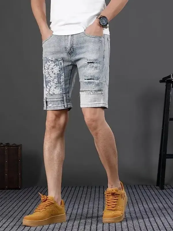 Summer Stitched Shorts Five-Point Men's Embroidered Color Block Denim Pants Hole Elastic Slim Fit Patch Mid-Calf Pants
Summer Stitched Shorts Five-Point Men's Embroidered Color Block Denim Pants Hole Elastic Slim Fit Patch Mid-Calf Pants