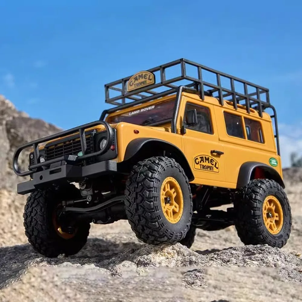 Scale 1:28 Land Rover Defender Car Model Toy Diecast Alloy Camel Cup SUV 6 Doors Opened Sound Light Toys Gifts for Children
Scale 1:28 Land Rover Defender Car Model Toy Diecast Alloy Camel Cup SUV 6 Doors Opened Sound Light Toys Gifts for Children