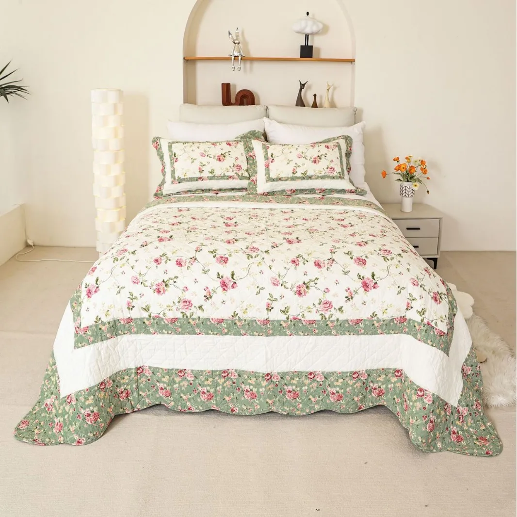 100% Cotton Floral Quilt Bedding Set 3pcs/4pcs Queen Size Lightweight Breathable Bedspread & Coverlet Country Style Home Decor
100% Cotton Floral Quilt Bedding Set 3pcs/4pcs Queen Size Lightweight Breathable Bedspread & Coverlet Country Style Home Decor