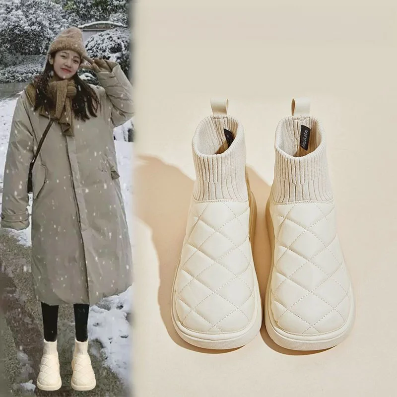 White Fleece Lined Thick Bottom Snow Boots Women's Winter Bread Shoe Waterproof Cute Cotton Short Boots Casual Style EVA Oute...
White Fleece Lined Thick Bottom Snow Boots Women's Winter Bread Shoe Waterproof Cute Cotton Short Boots Casual Style EVA Oute...