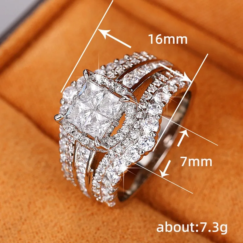 New zircon simulation ring double-layer two-in-one super flash ring for women 
New zircon simulation ring double-layer two-in-one super flash ring for women