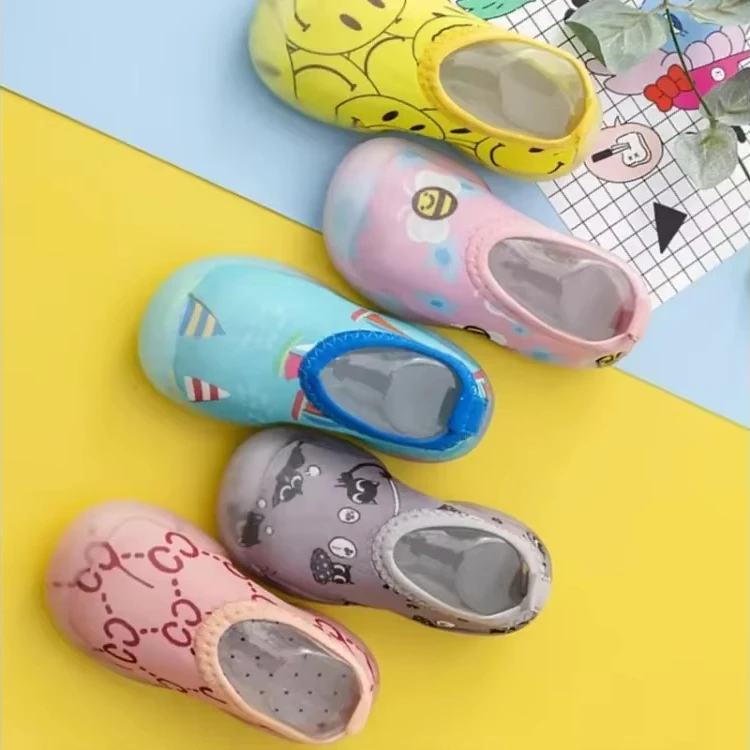 Нескользящая охлаждающая обувь для малышей на мягкой подошве, обувь для маленьких мальчиков и девочек, детская напольная обувь, детская тонкая детская домашняя обувь
Нескользящая охлаждающая обувь для малышей на мягкой подошве, обувь для маленьких мальчиков и девочек, детская напольная обувь, детская тонкая детская домашняя обувь