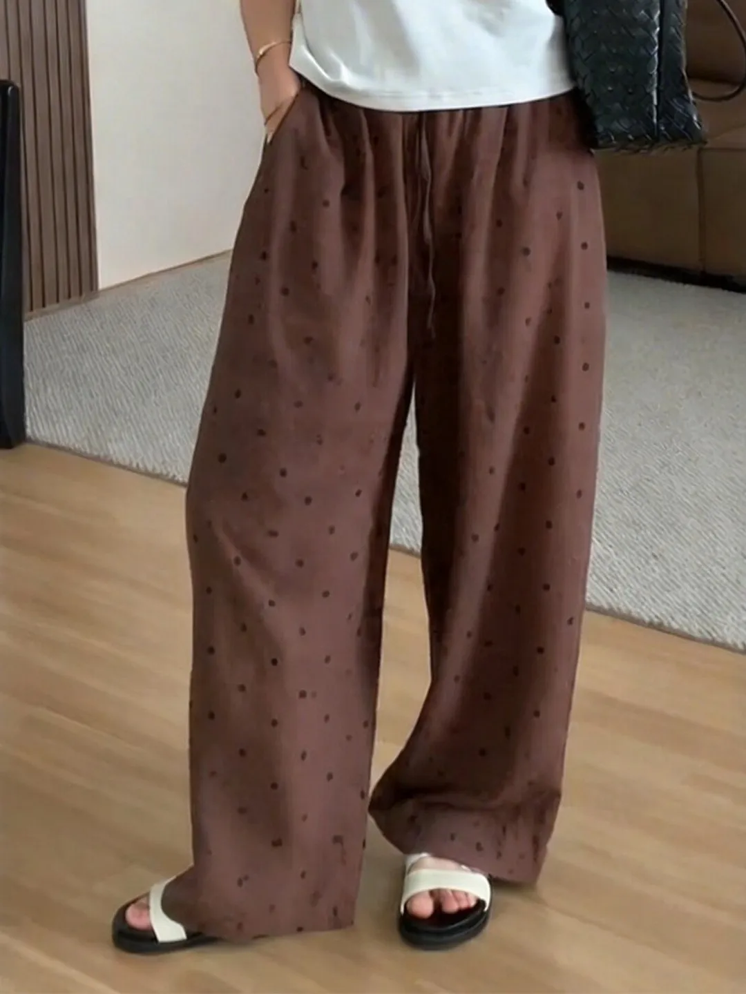 Casual High Waist Straight Leg Pants Women's plus Size Artistic Drapey Polka Dot Design Versatile Wide Leg Trousers
Casual High Waist Straight Leg Pants Women's plus Size Artistic Drapey Polka Dot Design Versatile Wide Leg Trousers