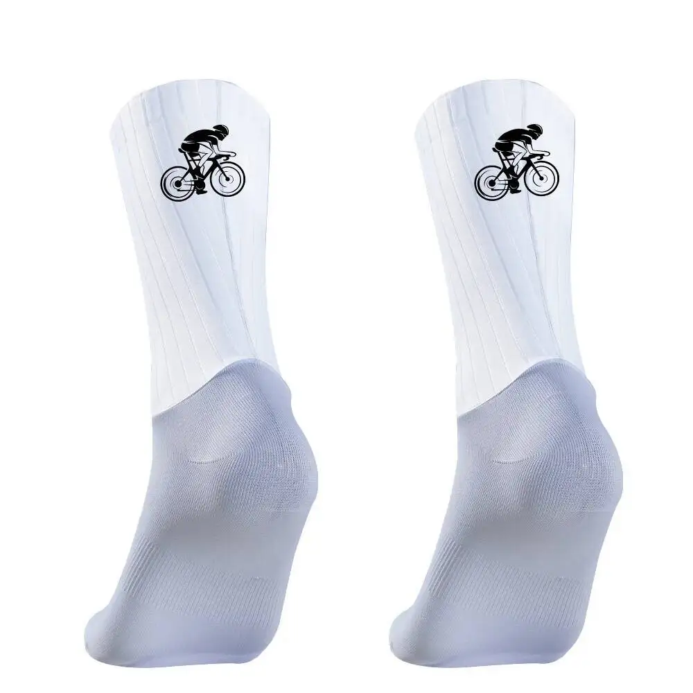 Мужские велосипедные спортивные беговые велосипедные носки, силиконовые велосипедные аэро носки, противоскользящие носки
Мужские велосипедные спортивные беговые велосипедные носки, силиконовые велосипедные аэро носки, противоскользящие носки