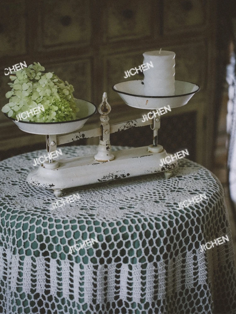 Vintage Style Decorative Figurine Balance Scale Rustic Iron Effect for Grocery Store Theme
Vintage Style Decorative Figurine Balance Scale Rustic Iron Effect for Grocery Store Theme