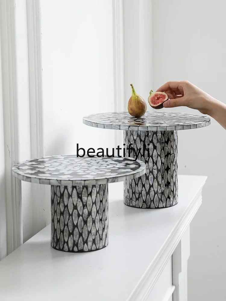 Retro style high-end shell high-foot tray dessert table decorative ornament creative storage plate
Retro style high-end shell high-foot tray dessert table decorative ornament creative storage plate