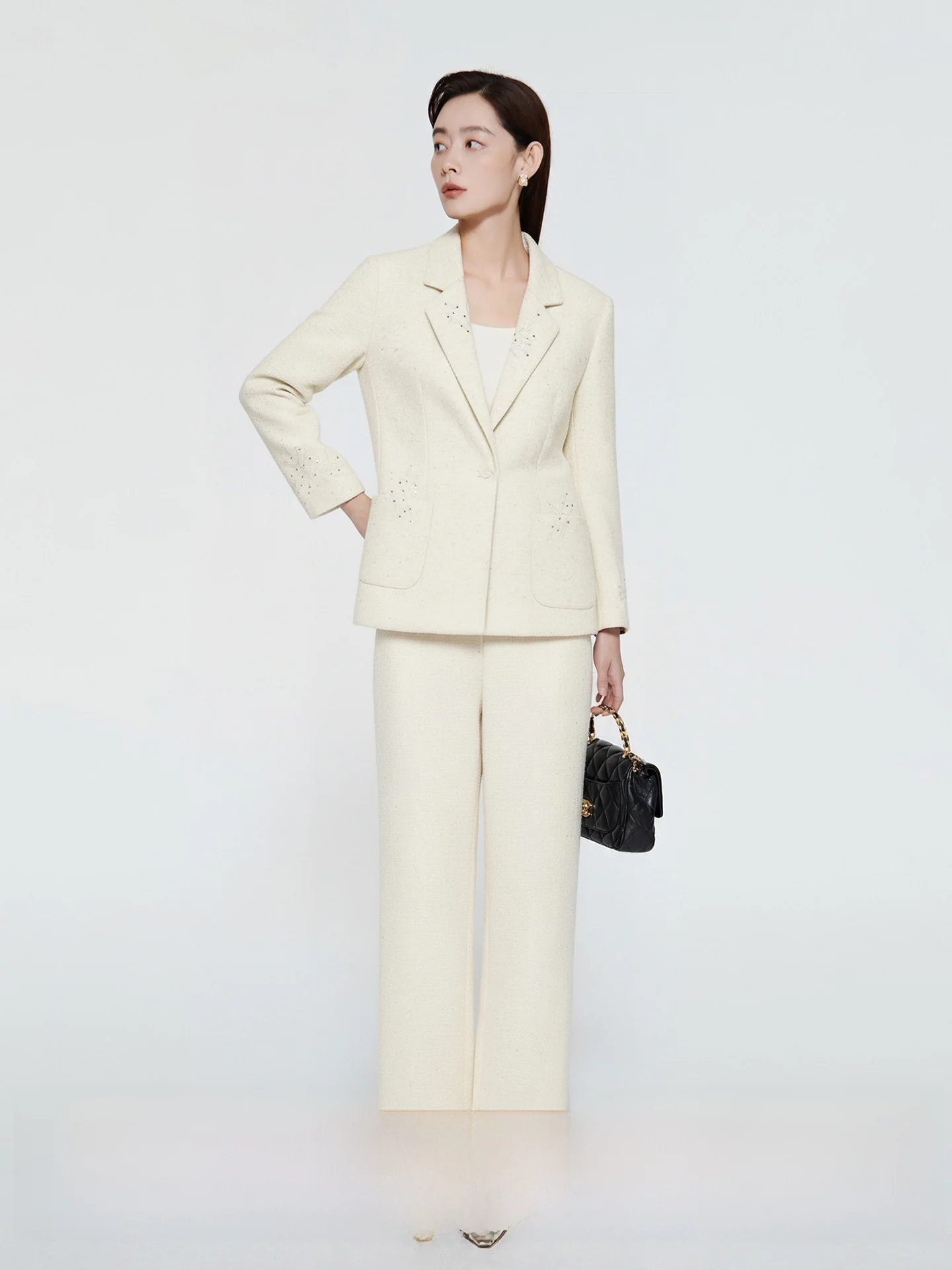 Костюм женский CVANEA из плотной шерсти с вышивкой: повседневный комплект с брюками, теплый модный зимний наряд, брюки с высокой талией
Костюм женский CVANEA из плотной шерсти с вышивкой: повседневный комплект с брюками, теплый модный зимний наряд, брюки с высокой талией