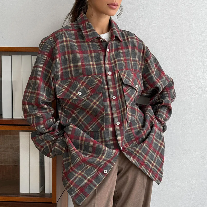 Retro European and American plaid casual shirt 2025 autumn and winter new niche simple plaid long-sleeved shirt jacket
Retro European and American plaid casual shirt 2025 autumn and winter new niche simple plaid long-sleeved shirt jacket