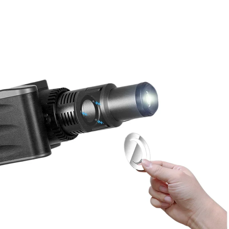 Concentrator Portrait Contour Light Photography Modeling Light and Shadow Light
Concentrator Portrait Contour Light Photography Modeling Light and Shadow Light