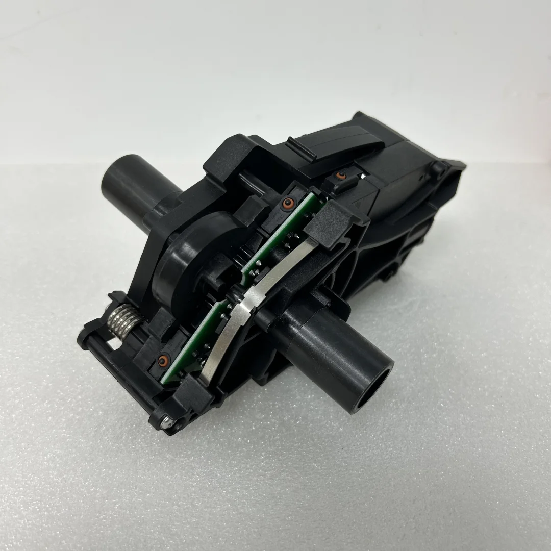 Accelerator Assembly 3095406448 For LINDE Loader T16 T18
Accelerator Assembly 3095406448 For LINDE Loader T16 T18