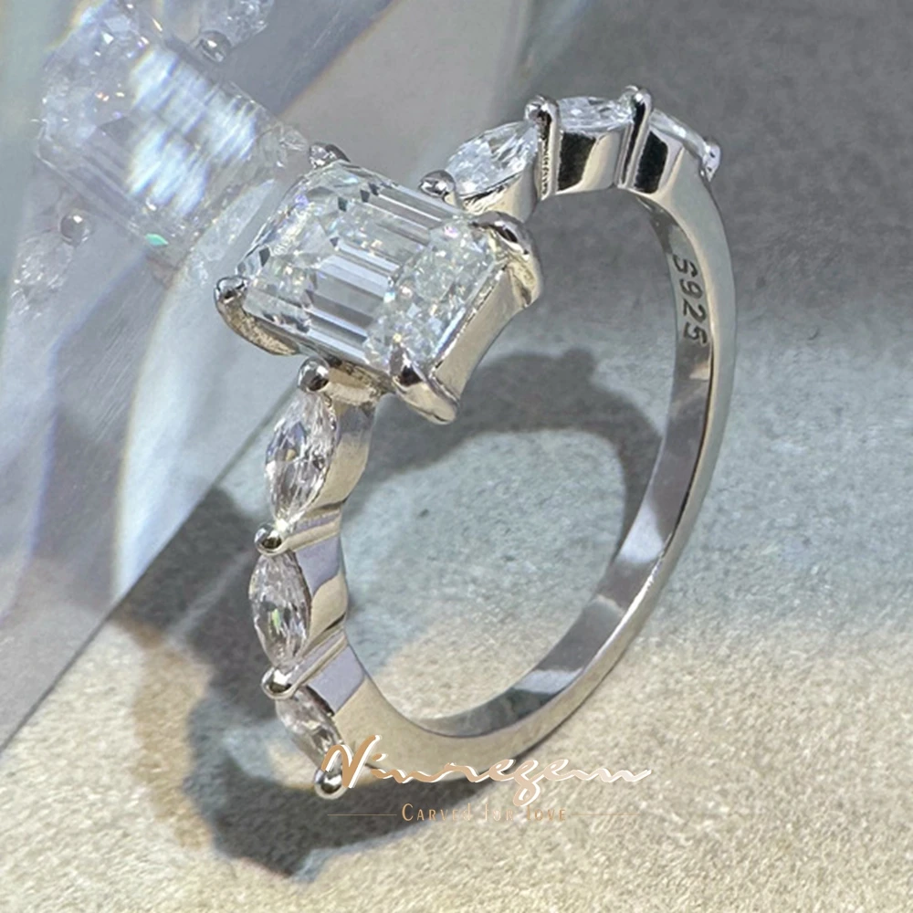 Vinregem 3EX VVS1 D Emerald Cut 1 CT Real Moissanite Diamonds Gems Women Rings 925 Sterling Silver Wedding Party Fine Jewelry
Vinregem 3EX VVS1 D Emerald Cut 1 CT Real Moissanite Diamonds Gems Women Rings 925 Sterling Silver Wedding Party Fine Jewelry