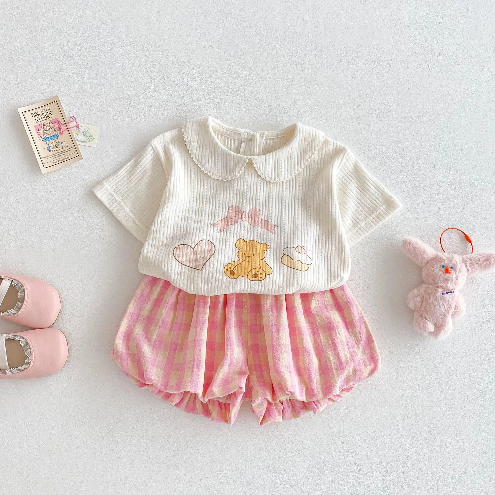 Girl's Little Bear Doll Shirt 2025 New Summer Baby Doll Collar Cartoon T-shirt Children's Korean Checkered Shorts
Girl's Little Bear Doll Shirt 2025 New Summer Baby Doll Collar Cartoon T-shirt Children's Korean Checkered Shorts