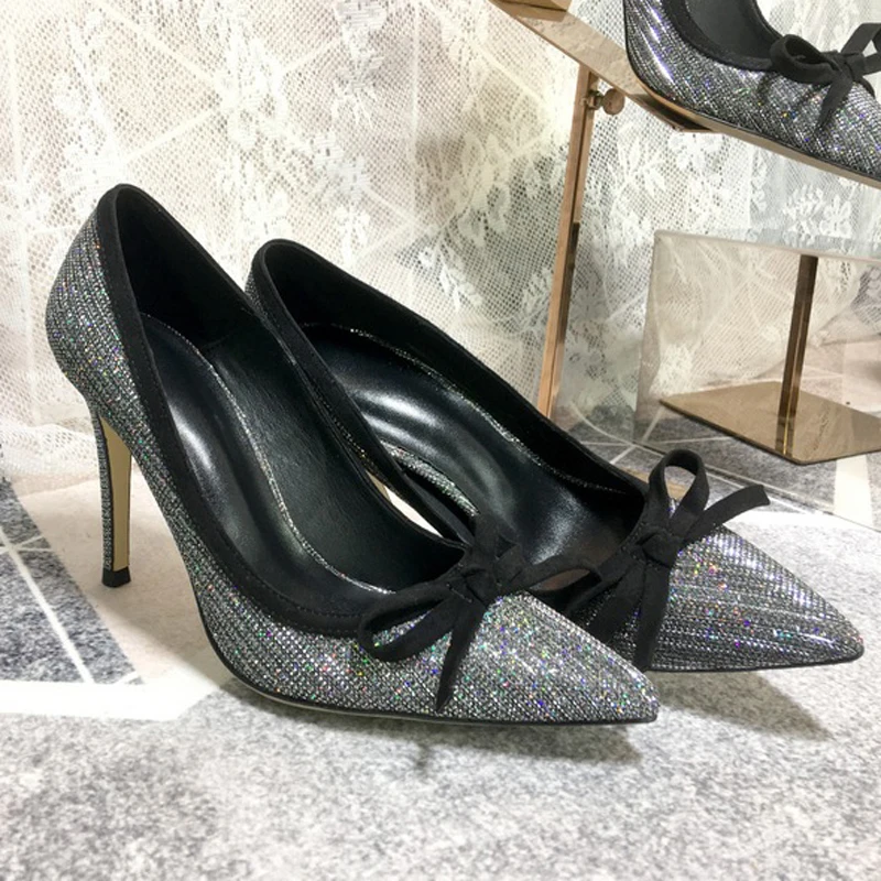 sexy Bowtie decor Silver gold Sequins Pumps woman Thin high pointed toe wedding high heel Bow Bling Sequins slip on single shoes
sexy Bowtie decor Silver gold Sequins Pumps woman Thin high pointed toe wedding high heel Bow Bling Sequins slip on single shoes