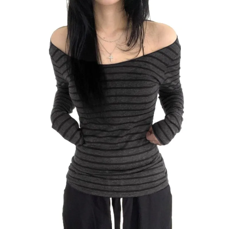 Корейский винтажный полосатый топ с длинным рукавом, открытой спиной, шикарный, сексуальный, осенний, облегающий, в рубчик, укороченный, с открытыми плечами
Корейский винтажный полосатый топ с длинным рукавом, открытой спиной, шикарный, сексуальный, осенний, облегающий, в рубчик, укороченный, с открытыми плечами