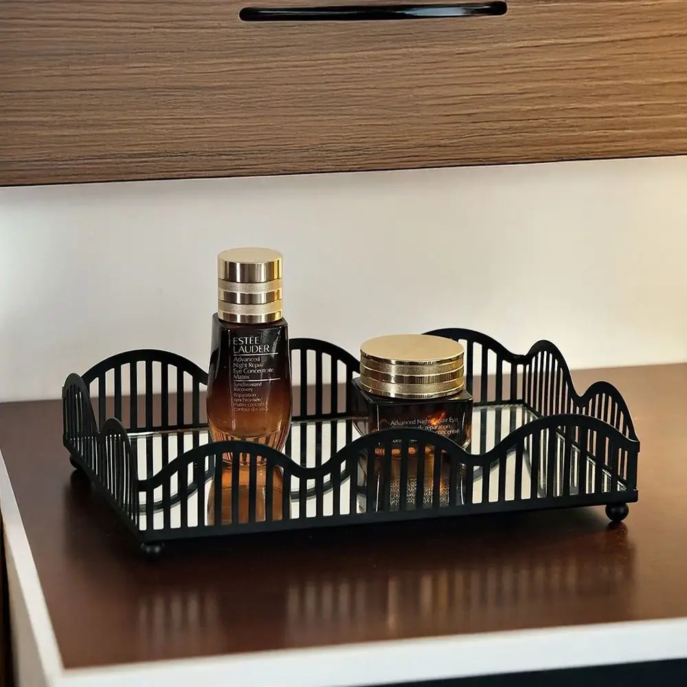 Elegant Jewelry Display Plate Hollowed-out Rectangular Bathroom Sundries Organizer Large Capacity Exquisite
Elegant Jewelry Display Plate Hollowed-out Rectangular Bathroom Sundries Organizer Large Capacity Exquisite