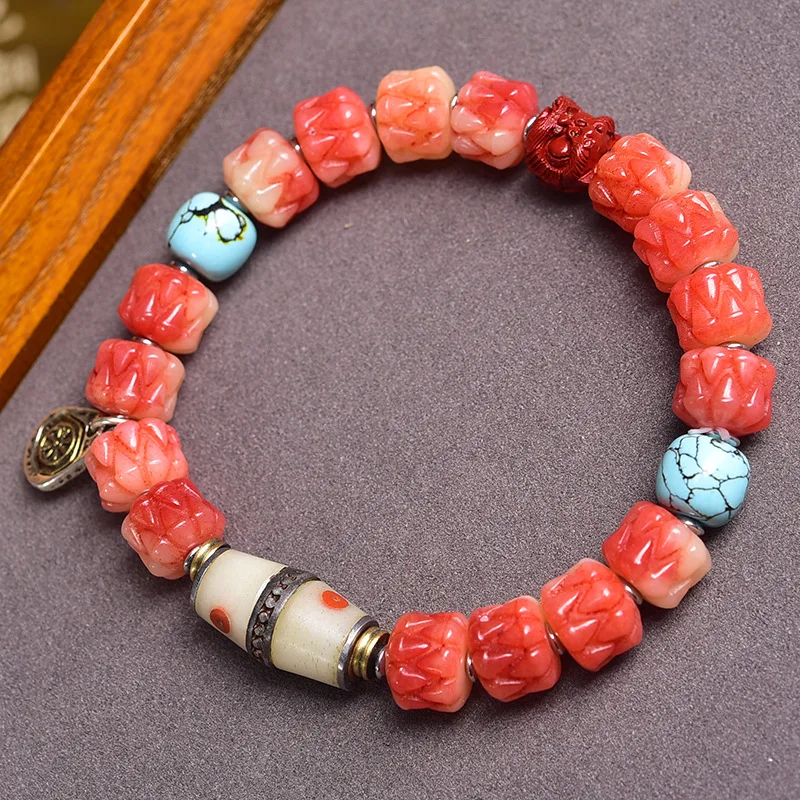 Carved Camel Bone Half Blood Devouring Bracelet Single Circle Tibetan Buddhist Prayer Beads Men's and Women's Bracelets Wh
Carved Camel Bone Half Blood Devouring Bracelet Single Circle Tibetan Buddhist Prayer Beads Men's and Women's Bracelets Wh