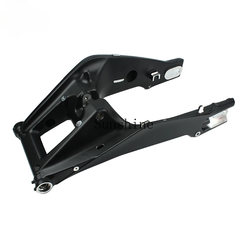 CFMOTO motorcycle 675SR-R rear flat fork cradle rear flat fork shaft center shaft
CFMOTO motorcycle 675SR-R rear flat fork cradle rear flat fork shaft center shaft