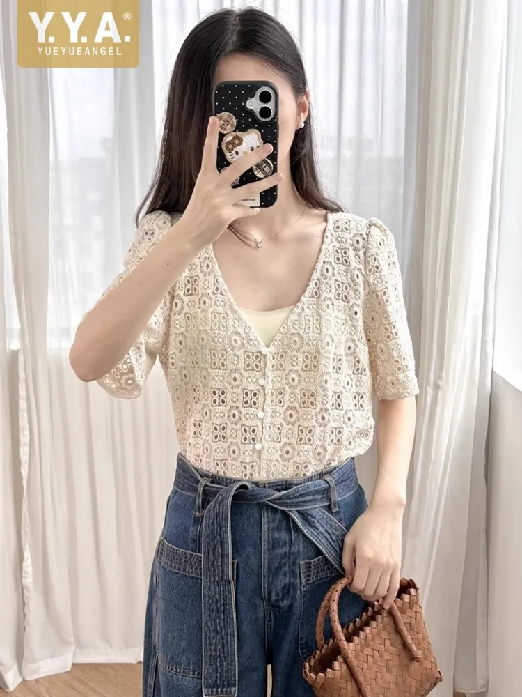 2025 Hot Sale Summer Women Shirts Vintage Short Sleeve Tops V-Neck Loose Fit Lace Flowers Embroidered Hollow Out Fashion Shirt
2025 Hot Sale Summer Women Shirts Vintage Short Sleeve Tops V-Neck Loose Fit Lace Flowers Embroidered Hollow Out Fashion Shirt