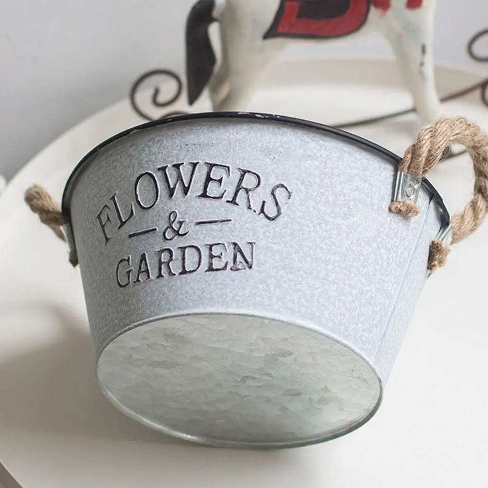 Iron Flower Bucket Tin Style Small Garden Decor Rustic Plant Pot Metal gardening home pot durable utility life
Iron Flower Bucket Tin Style Small Garden Decor Rustic Plant Pot Metal gardening home pot durable utility life