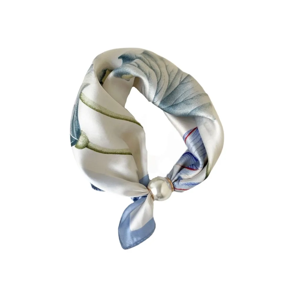 Accessory Lightweight Silk Scarf Soft Breathable Magnetic Clasp Scarf Versatile Artistic Pearl Buckle Scarf Summer Season
Accessory Lightweight Silk Scarf Soft Breathable Magnetic Clasp Scarf Versatile Artistic Pearl Buckle Scarf Summer Season