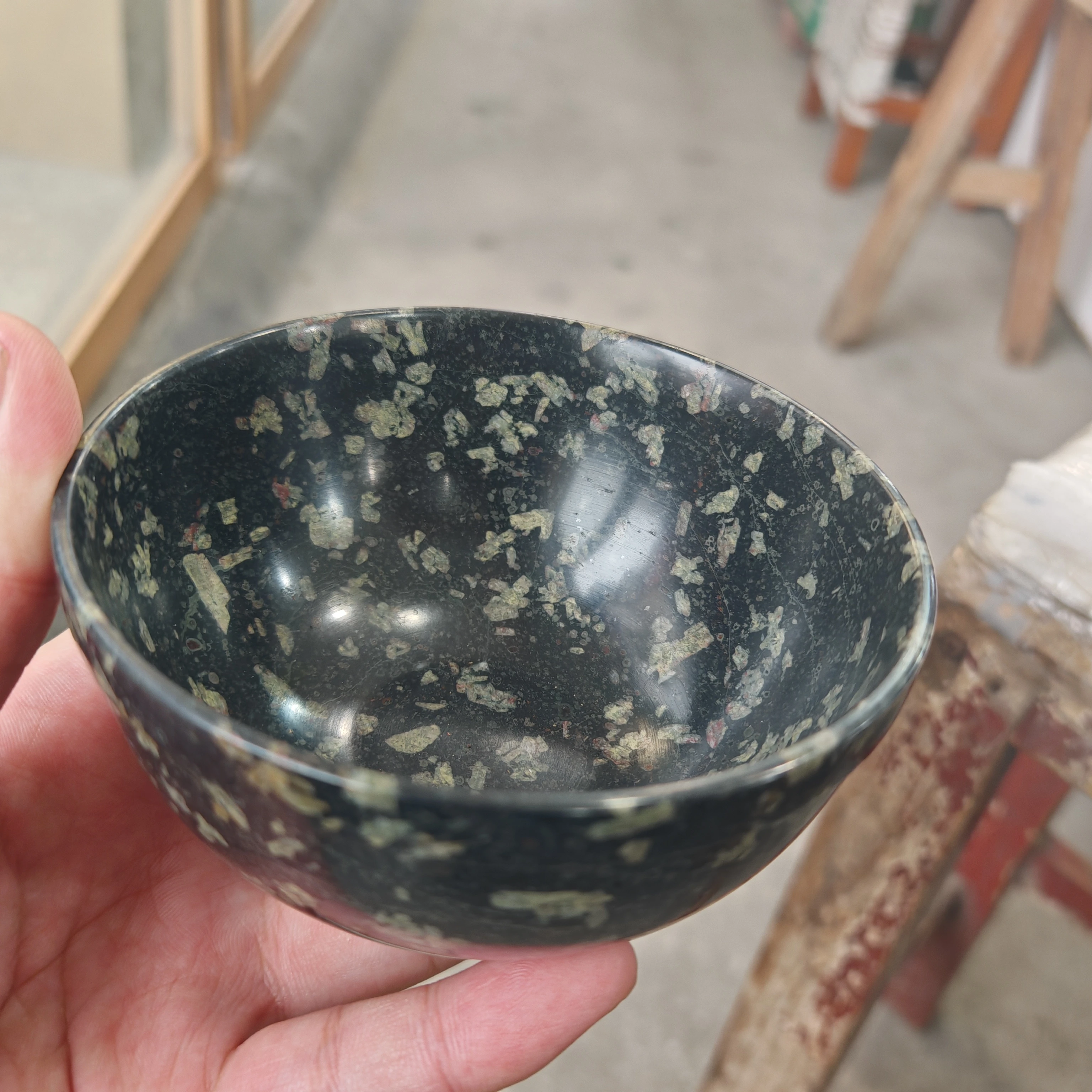 55*110 мм натуральная нефритовая чашка с цветочным камнем, миска из натурального китайского сливы, нефритовая миска для риса, здоровая посуда ручной работы, чайный набор для кунг-фу 
55*110 мм натуральная нефритовая чашка с цветочным камнем, миска из натурального китайского сливы, нефритовая миска для риса, здоровая посуда ручной работы, чайный набор для кунг-фу