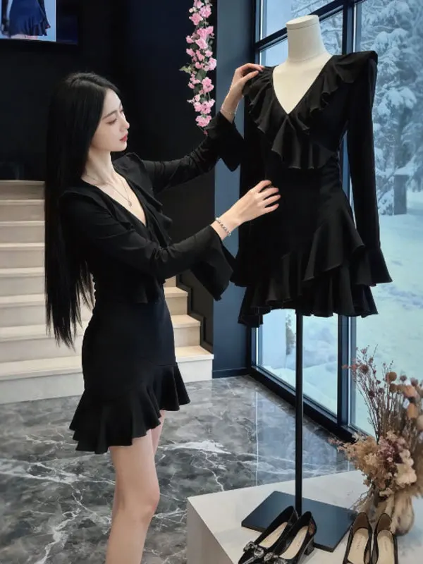 Женское зимнее модное платье Hebe Sle Bla Long Sve Dr с короткой юбкой, облегающее, с эффектом утяжки талии, из хлопка
Женское зимнее модное платье Hebe Sle Bla Long Sve Dr с короткой юбкой, облегающее, с эффектом утяжки талии, из хлопка