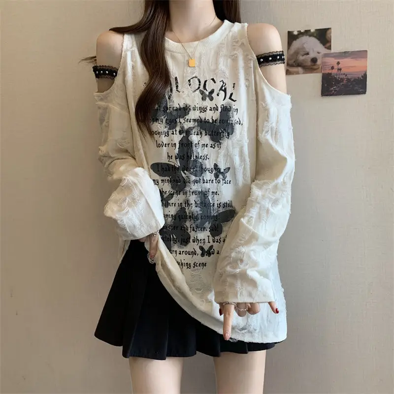 Fall Women Cold Shoulder Long Sleeve T Shirts Ripped Hole Letter Print Fashion Spicy Girl Sexy Oversized Clothing Skin-friendly 
Fall Women Cold Shoulder Long Sleeve T Shirts Ripped Hole Letter Print Fashion Spicy Girl Sexy Oversized Clothing Skin-friendly