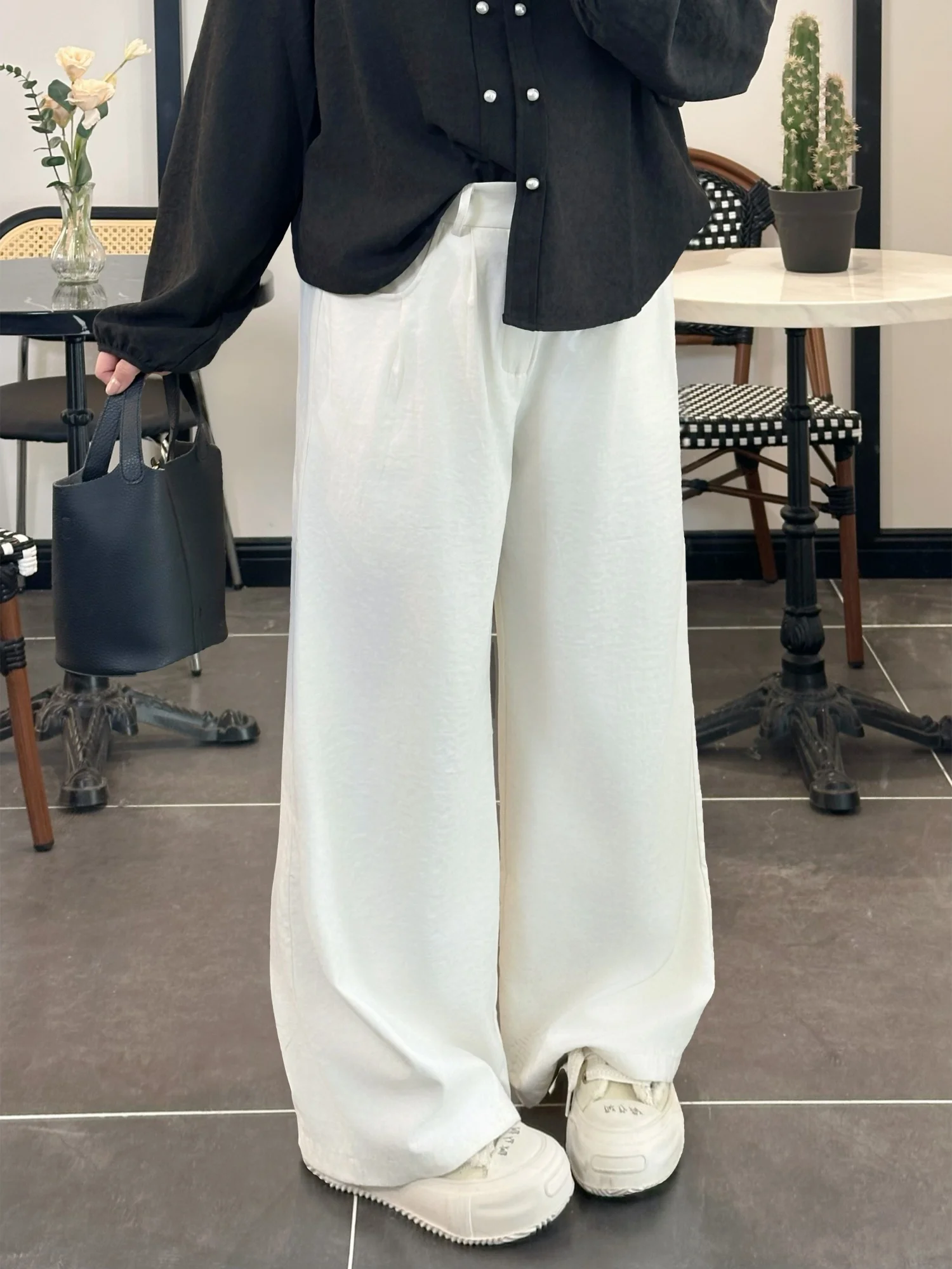 plus Size Casual Loose Fitting Long Pants for Women Spring Commute Style High Waist Wide Leg Pants Thick Sister Brand New
plus Size Casual Loose Fitting Long Pants for Women Spring Commute Style High Waist Wide Leg Pants Thick Sister Brand New