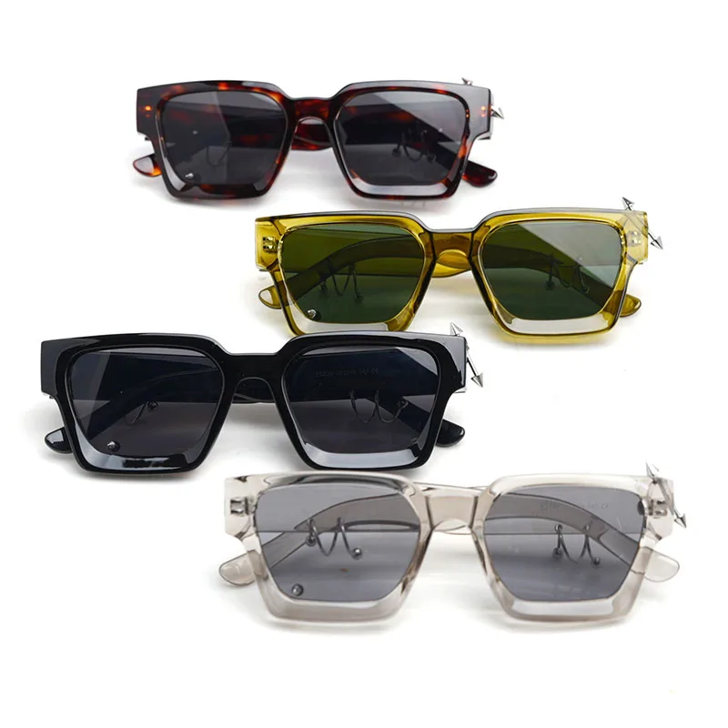 New Y2k Adult Popular Fashion Square Candy Color Sunglasses Women Retro Punk Rivet Shades UV400 Men Trending Sun Shade Eyewears
New Y2k Adult Popular Fashion Square Candy Color Sunglasses Women Retro Punk Rivet Shades UV400 Men Trending Sun Shade Eyewears