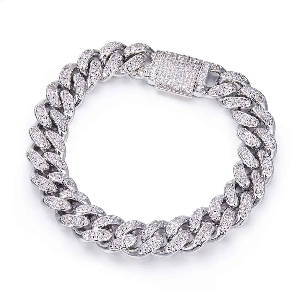 2024 Miami Hip Hop S925 Sterling Silver12mm 16 18 20 22 24 26 Inch d Vvs Moissanite Choker Cuban Link Chain Necklace for Men
2024 Miami Hip Hop S925 Sterling Silver12mm 16 18 20 22 24 26 Inch d Vvs Moissanite Choker Cuban Link Chain Necklace for Men