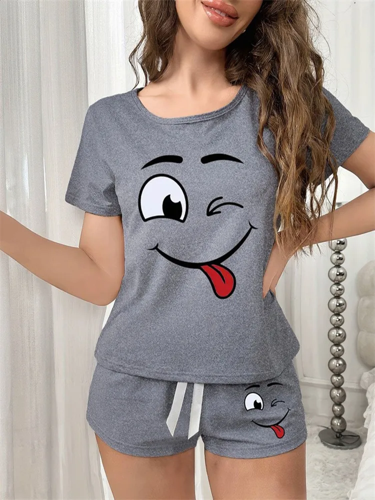 Women Cute smile face Print Pajama 2PCS Short Sleeve Top and Shorts Sleepwear Loungewear Soft Cotton Homewear Summer Nightwear
Women Cute smile face Print Pajama 2PCS Short Sleeve Top and Shorts Sleepwear Loungewear Soft Cotton Homewear Summer Nightwear