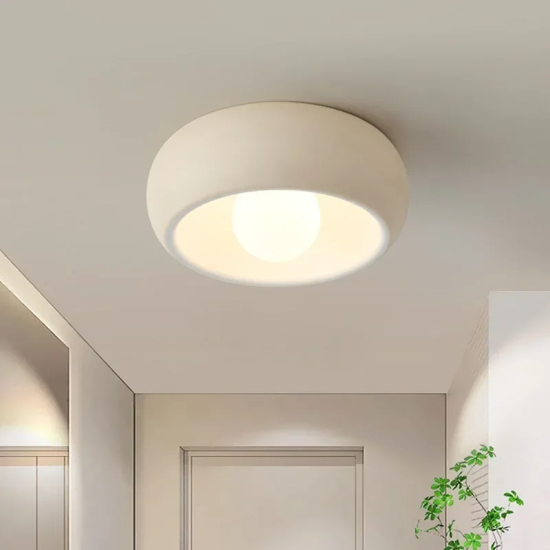 Minimalist Circular Hallway Light Balcony LED Ceiling Lamp Modern Cloakroom Entry Aisle Ceiling Chandelier Home Decor Lighting
Minimalist Circular Hallway Light Balcony LED Ceiling Lamp Modern Cloakroom Entry Aisle Ceiling Chandelier Home Decor Lighting
