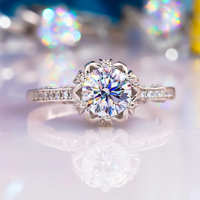 New Flower Moissanite Diamond Ring 925 Sterling Silver Pt950 Plated Fine Jewelry for Women Engagement Wedding with Certificate
New Flower Moissanite Diamond Ring 925 Sterling Silver Pt950 Plated Fine Jewelry for Women Engagement Wedding with Certificate