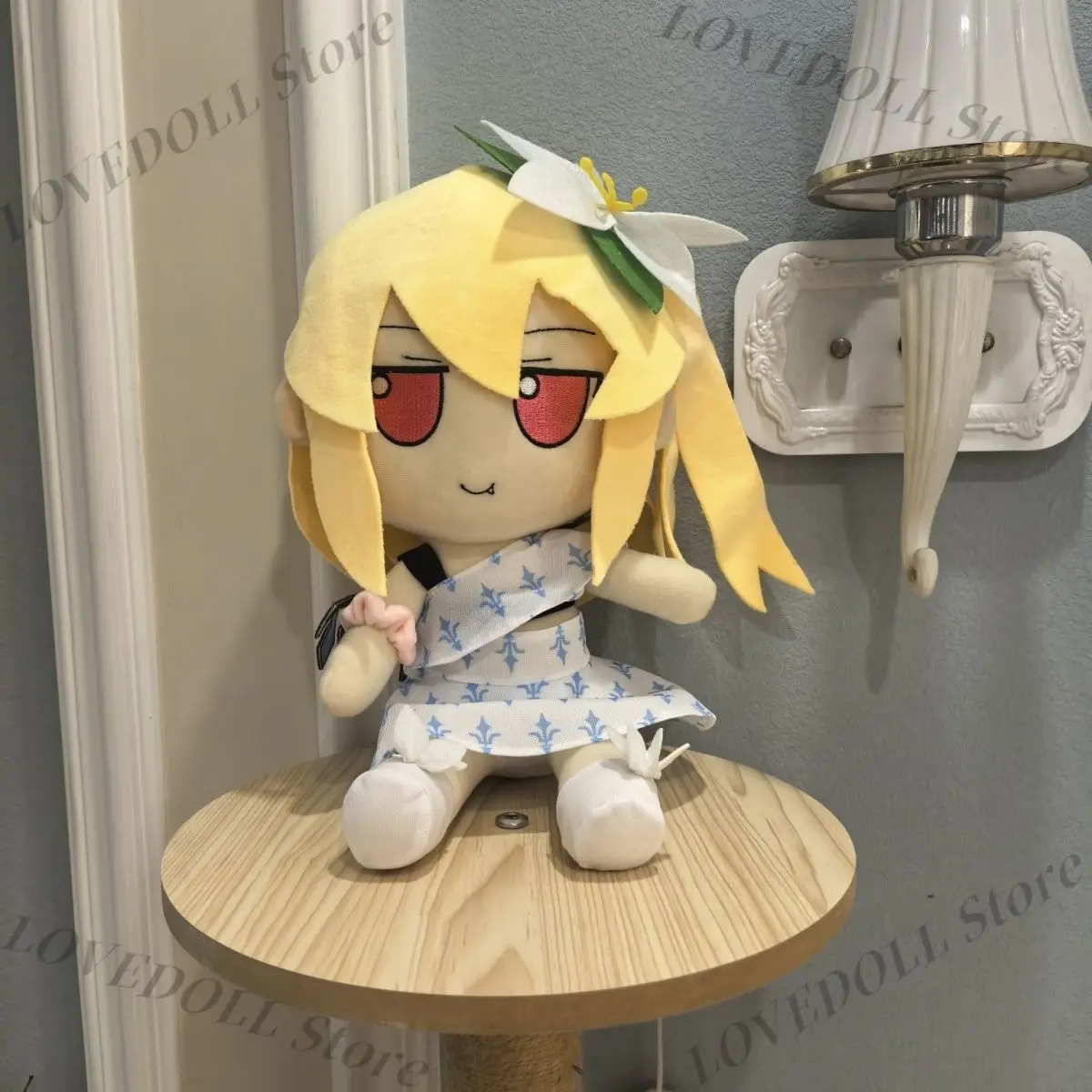 Аниме TouHou Project Flandre Scarlet, милая сидящая кукла Fumo, плюшевая игрушка, кавайная подушка-талисман, куклы, подарки для косплея, 20 см
Аниме TouHou Project Flandre Scarlet, милая сидящая кукла Fumo, плюшевая игрушка, кавайная подушка-талисман, куклы, подарки для косплея, 20 см
