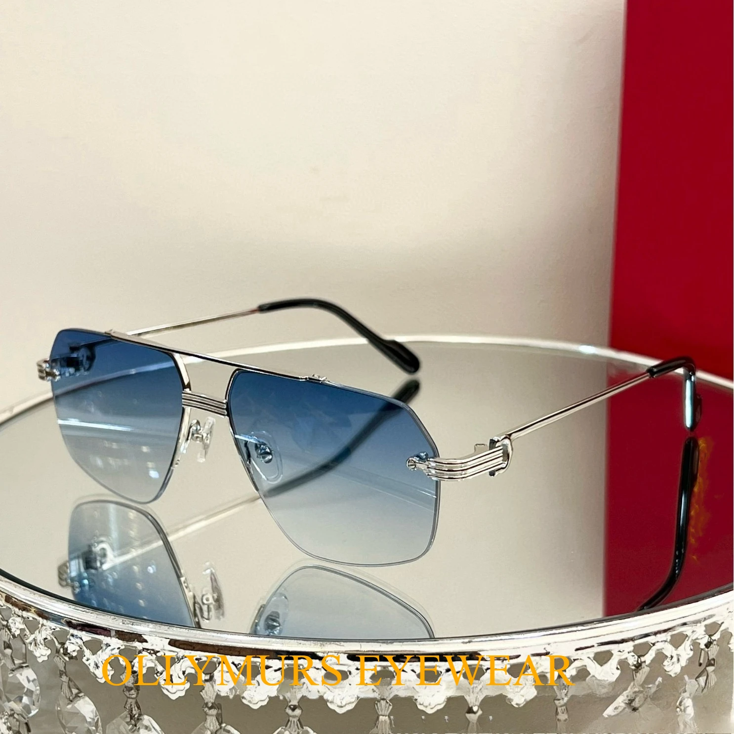 Original Designer CT0426S New Half-frame Metal Square Men's Sunglasses UV-proof Sunglasses for Outdoor Travel Rimless Sunglasses
Original Designer CT0426S New Half-frame Metal Square Men's Sunglasses UV-proof Sunglasses for Outdoor Travel Rimless Sunglasses