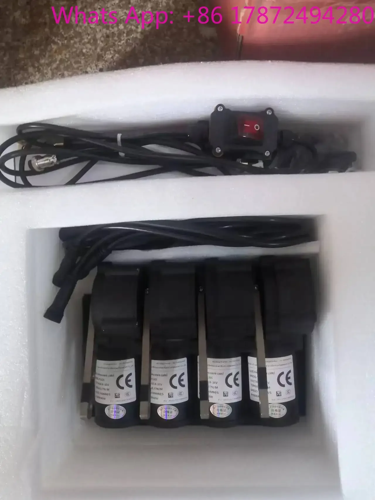 Carton Polymer Lithium Battery AAA Crane Wireless Remote Control 4 Buttons Plastic,plastic and Silicone Rolling Code CE ISO 500
Carton Polymer Lithium Battery AAA Crane Wireless Remote Control 4 Buttons Plastic,plastic and Silicone Rolling Code CE ISO 500