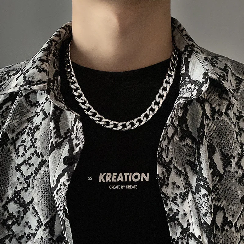 Cool Riding Locomotive Accessories Necklace Men 7mm Width Cuban Stainless Steel Neck Chain Cycling Homme Collar Daily Decoration
Cool Riding Locomotive Accessories Necklace Men 7mm Width Cuban Stainless Steel Neck Chain Cycling Homme Collar Daily Decoration