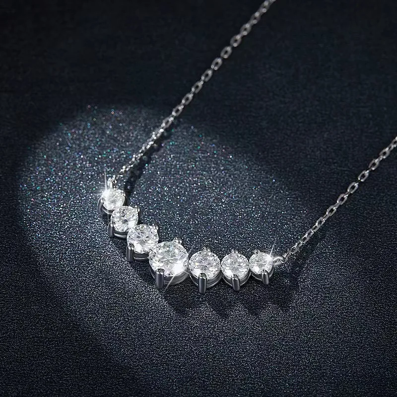 LYCFN Full Moissanite V-shaped Gradient Necklace for Woman with Certificates 925 Sterling Sliver Necklace Wedding Fine Jewely
LYCFN Full Moissanite V-shaped Gradient Necklace for Woman with Certificates 925 Sterling Sliver Necklace Wedding Fine Jewely
