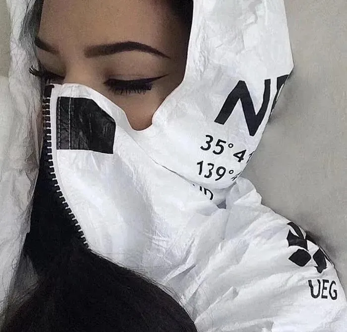 Waterproof Tear-Resistant Hooded Jaet Tailor-Made for Youth Summer Sports Long Sve Slim Fit Jaet with Dupont Paper
Waterproof Tear-Resistant Hooded Jaet Tailor-Made for Youth Summer Sports Long Sve Slim Fit Jaet with Dupont Paper