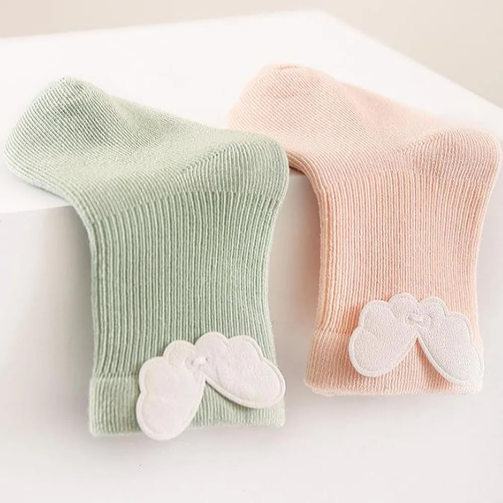Baby socks spring and autumn new cartoon little wings cute princess socks solid color combed cotton baby socks.
Baby socks spring and autumn new cartoon little wings cute princess socks solid color combed cotton baby socks.