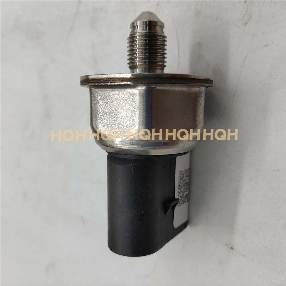 HQH Fuel Rail Pressure Sensor Fit For Audi Q7 (4L) 2008 VW Passat 03C906051D 1N3A526 1518429835 521518429835 AGV32437
HQH Fuel Rail Pressure Sensor Fit For Audi Q7 (4L) 2008 VW Passat 03C906051D 1N3A526 1518429835 521518429835 AGV32437