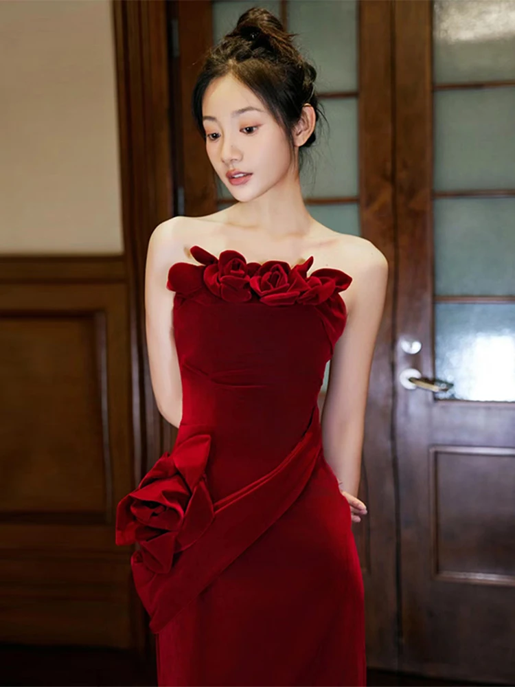 Tube Top Toast Dress Bride Velvet Fishtail Engagement French High-End Banquet Socialite Niche
Tube Top Toast Dress Bride Velvet Fishtail Engagement French High-End Banquet Socialite Niche