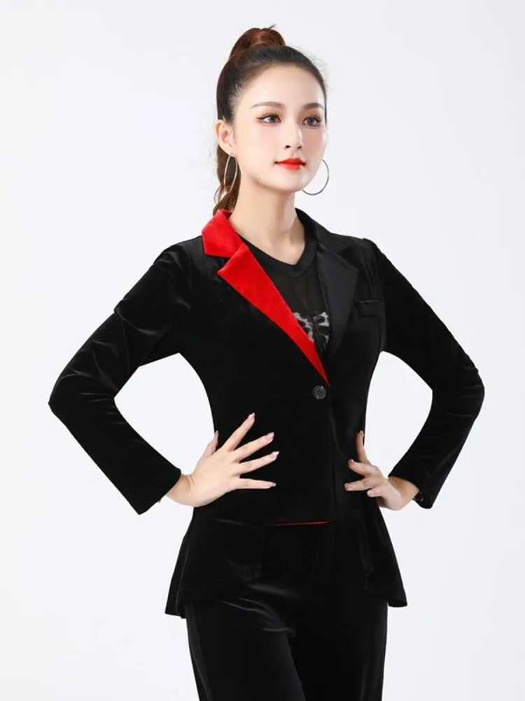 Long Sleeves Ballroom Dance Competition Jacket Stage Costume Jazz Solid Color Waltz Women Luxury Classical Large Lapel Coat 2024
Long Sleeves Ballroom Dance Competition Jacket Stage Costume Jazz Solid Color Waltz Women Luxury Classical Large Lapel Coat 2024