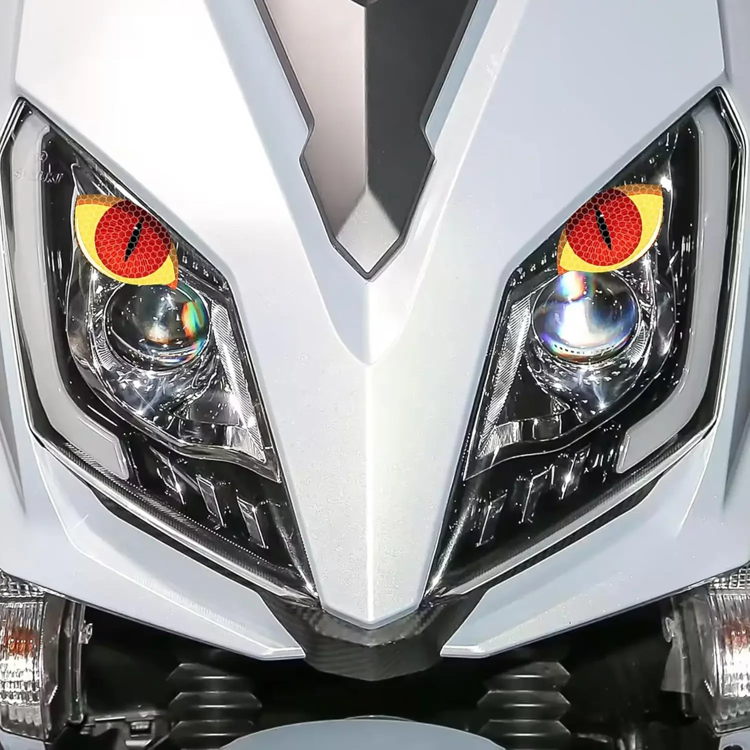 1Pair Funny Cat Eye Pattern Vinyl Stickers Waterproof Safety Warning Decal for Car Motorcycle Headlight Vehicle Exterior Decor
1Pair Funny Cat Eye Pattern Vinyl Stickers Waterproof Safety Warning Decal for Car Motorcycle Headlight Vehicle Exterior Decor
