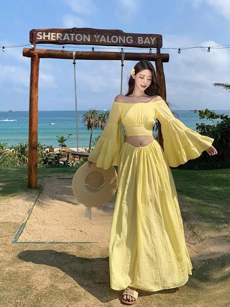 Spring Women Yellow Off Shoulder Ruffles Sleeve Sexy Backless Tops And High Waist Long Skirt Vacation Party Two-piece Set Casual
Spring Women Yellow Off Shoulder Ruffles Sleeve Sexy Backless Tops And High Waist Long Skirt Vacation Party Two-piece Set Casual