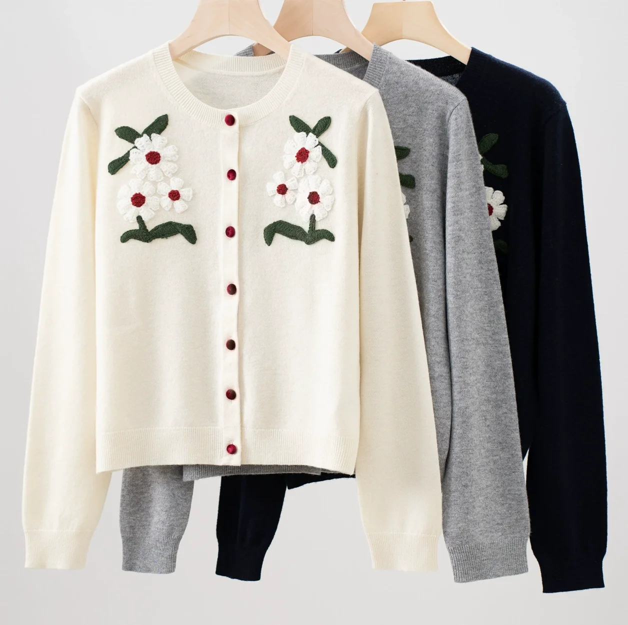 New Arrival Blouses 2025 Autumn Winter Style Women Bow Collar Crochet Lace Embroidery Patchwork Long Sleeve Cotton Tops Blusas
New Arrival Blouses 2025 Autumn Winter Style Women Bow Collar Crochet Lace Embroidery Patchwork Long Sleeve Cotton Tops Blusas