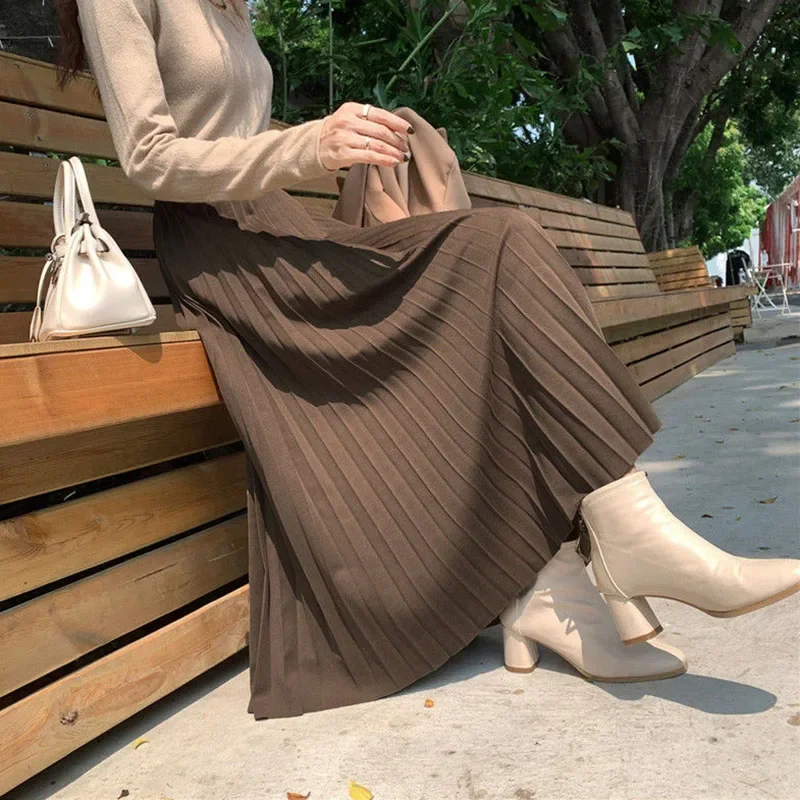 Elegant Chic Pleated Skirts for Women Autumn Winter Vintage All-Match A-Line Skirt Woman Streetwear High Waist Long Skirts Z612
Elegant Chic Pleated Skirts for Women Autumn Winter Vintage All-Match A-Line Skirt Woman Streetwear High Waist Long Skirts Z612
