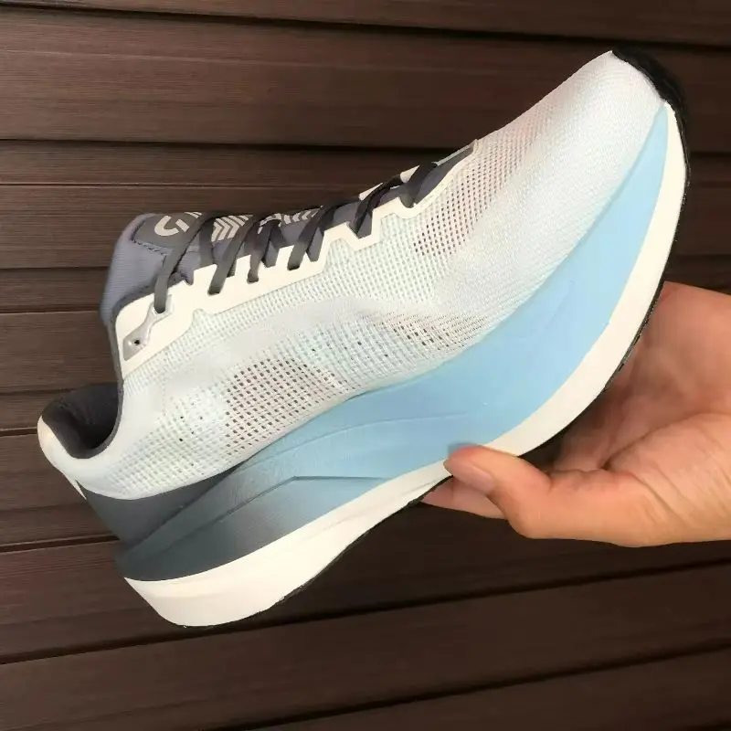 Original Brand Running Shoes Men Women Good Quality Sport Shoes Unisex Thick Soled Gym Shoe Couples Light Weight Training Shoe
Original Brand Running Shoes Men Women Good Quality Sport Shoes Unisex Thick Soled Gym Shoe Couples Light Weight Training Shoe